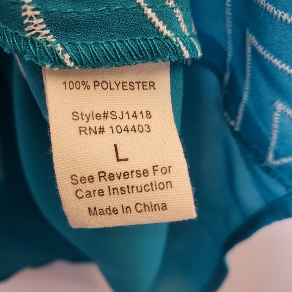 EM Women's Embroidered Tank Top sz L - Picture 5 of 9